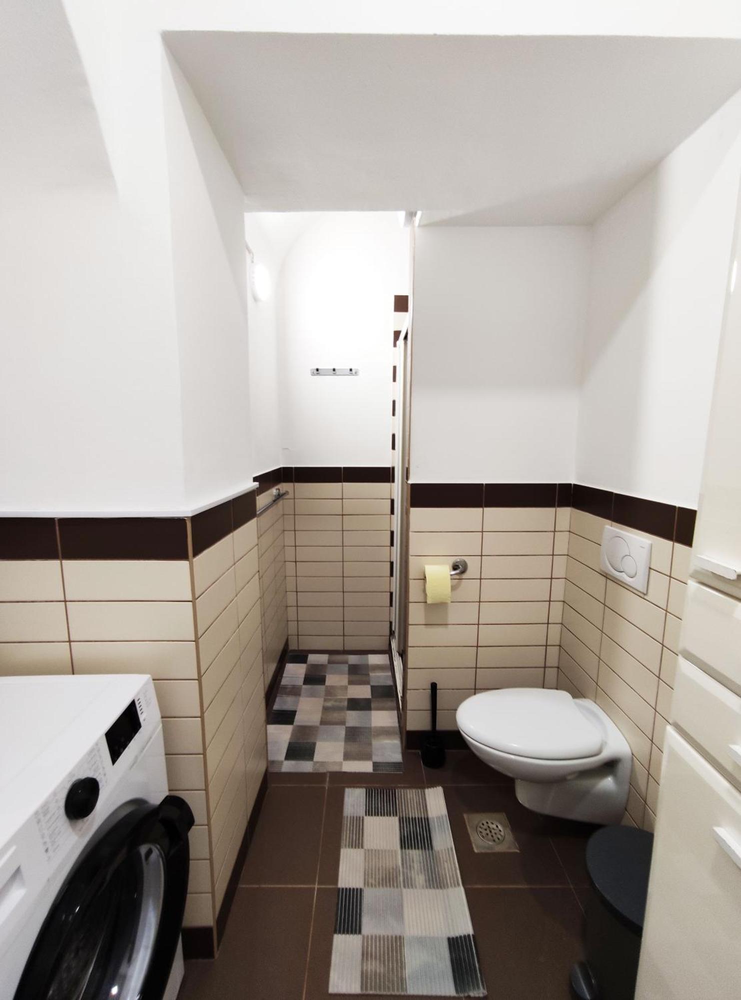 Studio Apartment Sisters 3-4 Ljubljana Kültér fotó