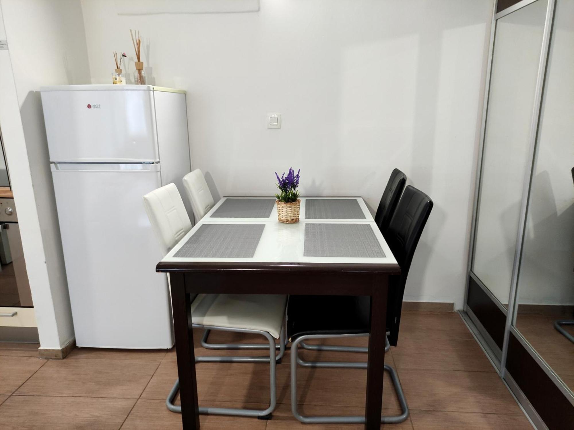 Studio Apartment Sisters 3-4 Ljubljana Kültér fotó
